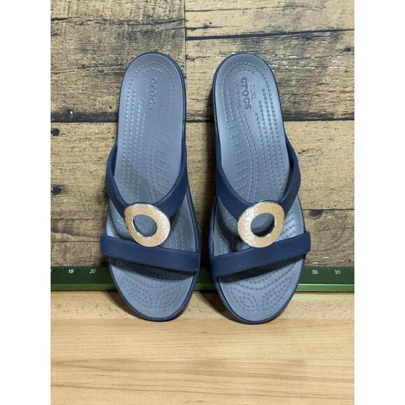 RARE - Crocs Sanrah Hammered Circle Slide Sandals Size 10 Navy Charcoal Silver - Picture 5 of 7
